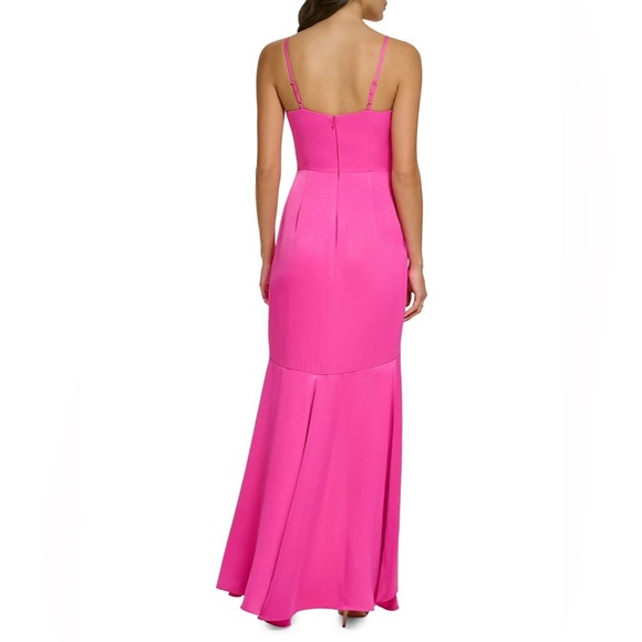 Vince Camuto Asymmetrical Ruffled Gown - Picture 2 of 9